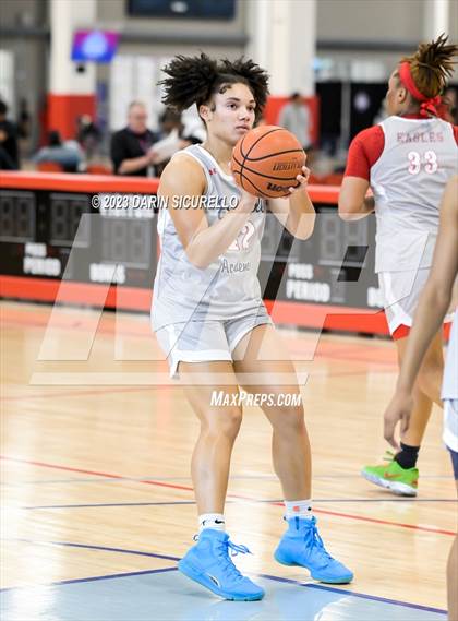 Thumbnail 3 in Example Academy National vs Niagara Prep  (Nike Tournament of Champions) photogallery.
