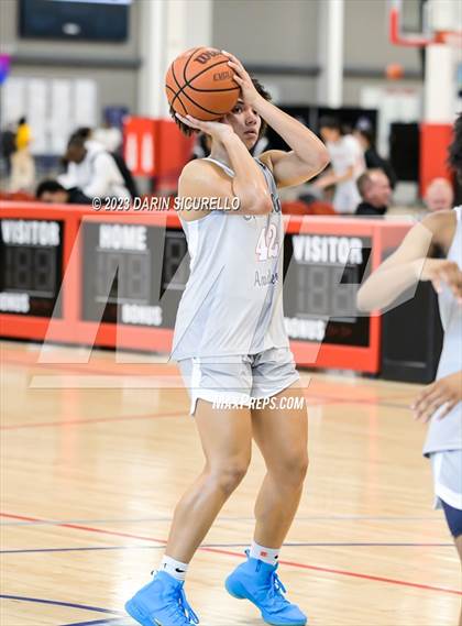 Thumbnail 1 in Example Academy National vs Niagara Prep  (Nike Tournament of Champions) photogallery.