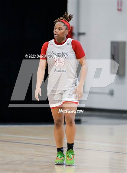 Thumbnail 1 in Example Academy National vs Niagara Prep  (Nike Tournament of Champions) photogallery.
