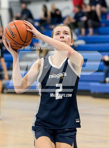 Thumbnail 2 in Example Academy National vs Niagara Prep  (Nike Tournament of Champions) photogallery.