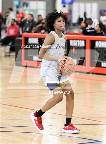Thumbnail 1 in Example Academy National vs Niagara Prep  (Nike Tournament of Champions) photogallery.