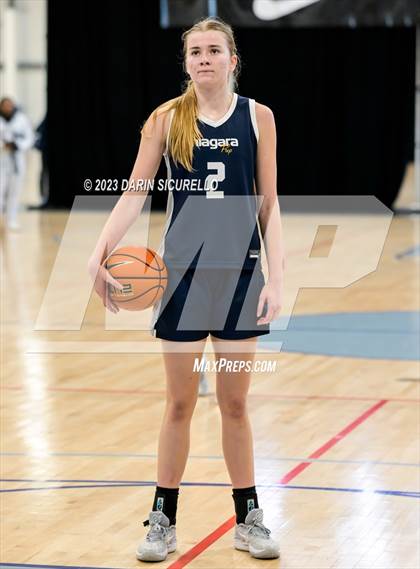 Thumbnail 3 in Example Academy National vs Niagara Prep  (Nike Tournament of Champions) photogallery.