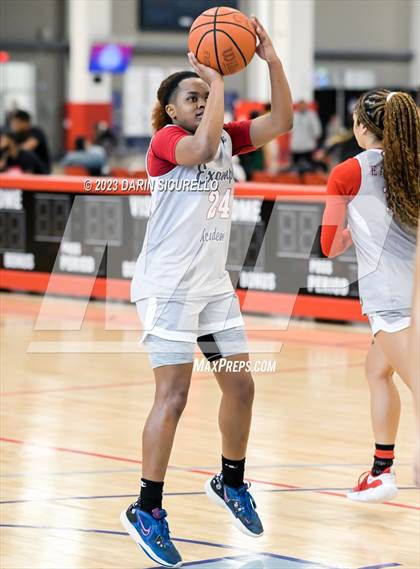 Thumbnail 2 in Example Academy National vs Niagara Prep  (Nike Tournament of Champions) photogallery.