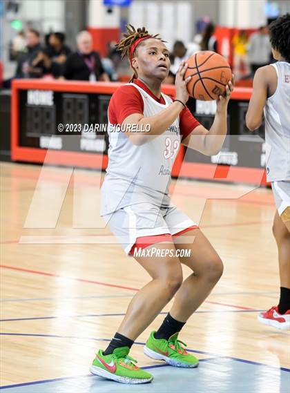 Thumbnail 3 in Example Academy National vs Niagara Prep  (Nike Tournament of Champions) photogallery.