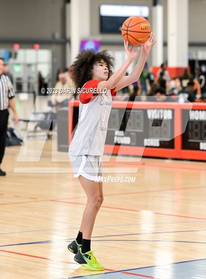 Thumbnail 2 in Example Academy National vs Niagara Prep  (Nike Tournament of Champions) photogallery.