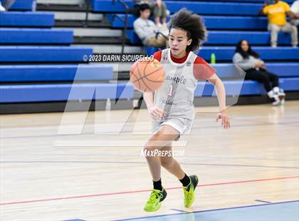 Thumbnail 3 in Example Academy National vs Niagara Prep  (Nike Tournament of Champions) photogallery.
