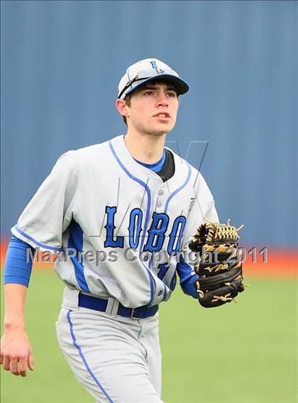 Thumbnail 2 in Lehman vs. Dallas Jesuit (Jesuit Classic) photogallery.
