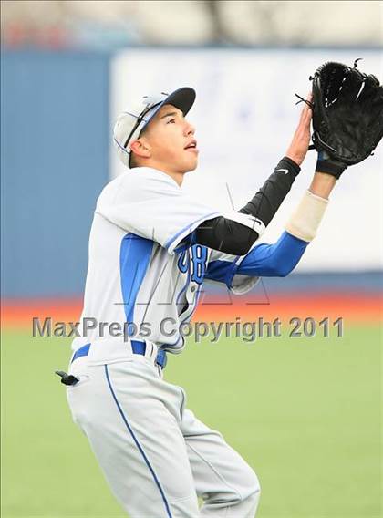 Thumbnail 3 in Lehman vs. Dallas Jesuit (Jesuit Classic) photogallery.