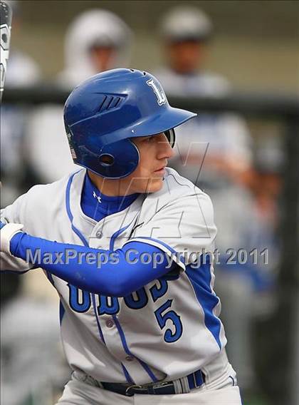 Thumbnail 2 in Lehman vs. Dallas Jesuit (Jesuit Classic) photogallery.