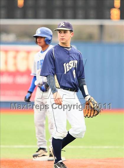 Thumbnail 2 in Lehman vs. Dallas Jesuit (Jesuit Classic) photogallery.