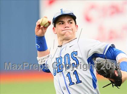 Thumbnail 2 in Lehman vs. Dallas Jesuit (Jesuit Classic) photogallery.