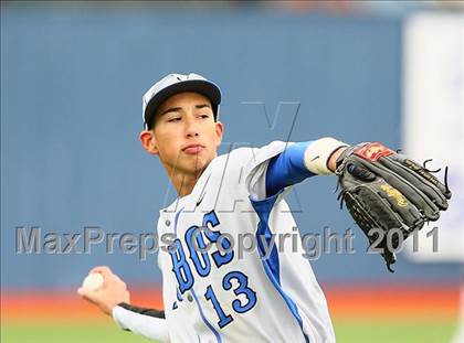 Thumbnail 2 in Lehman vs. Dallas Jesuit (Jesuit Classic) photogallery.
