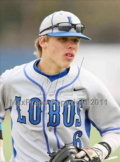 Thumbnail 3 in Lehman vs. Dallas Jesuit (Jesuit Classic) photogallery.