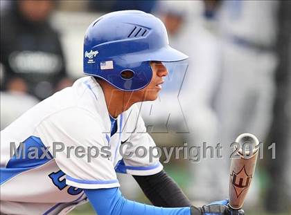 Thumbnail 3 in Lehman vs. Dallas Jesuit (Jesuit Classic) photogallery.