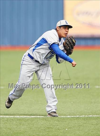Thumbnail 1 in Lehman vs. Dallas Jesuit (Jesuit Classic) photogallery.