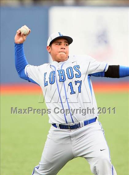 Thumbnail 2 in Lehman vs. Dallas Jesuit (Jesuit Classic) photogallery.