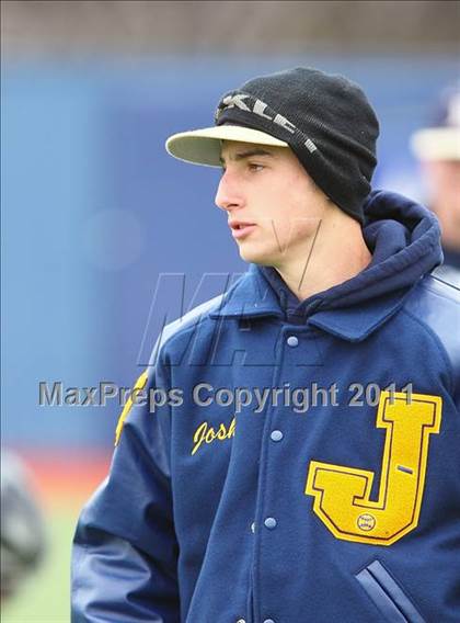 Thumbnail 3 in Lehman vs. Dallas Jesuit (Jesuit Classic) photogallery.