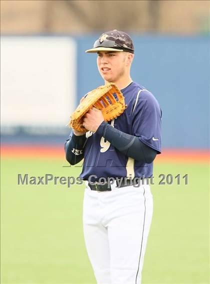 Thumbnail 3 in Lehman vs. Dallas Jesuit (Jesuit Classic) photogallery.