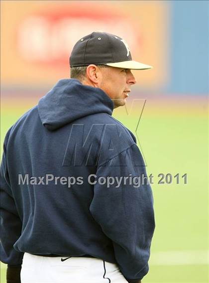 Thumbnail 2 in Lehman vs. Dallas Jesuit (Jesuit Classic) photogallery.
