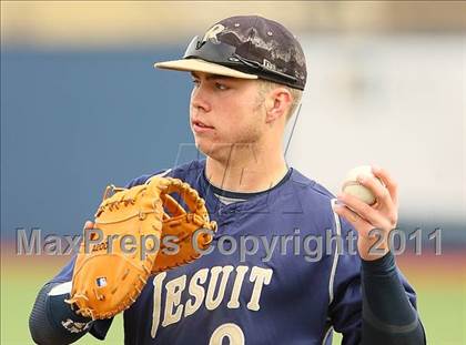 Thumbnail 2 in Lehman vs. Dallas Jesuit (Jesuit Classic) photogallery.