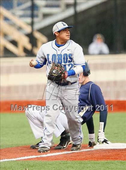 Thumbnail 3 in Lehman vs. Dallas Jesuit (Jesuit Classic) photogallery.