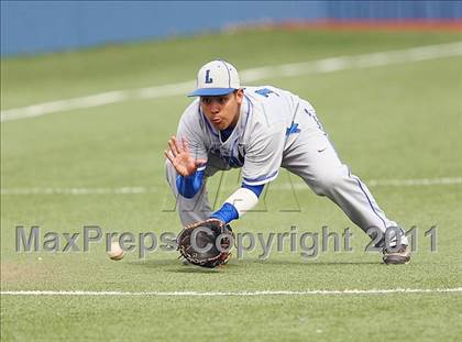 Thumbnail 2 in Lehman vs. Dallas Jesuit (Jesuit Classic) photogallery.