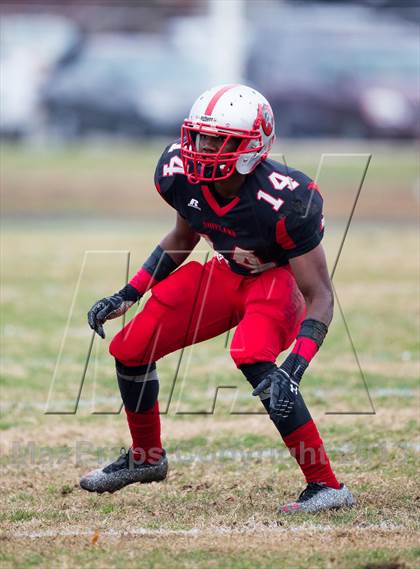 Thumbnail 2 in Suitland vs. Flowers (MPSSAA 4A Semifinal Playoff) photogallery.