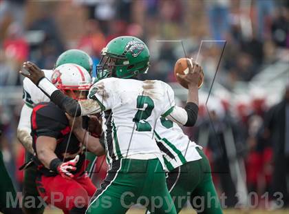 Thumbnail 2 in Suitland vs. Flowers (MPSSAA 4A Semifinal Playoff) photogallery.