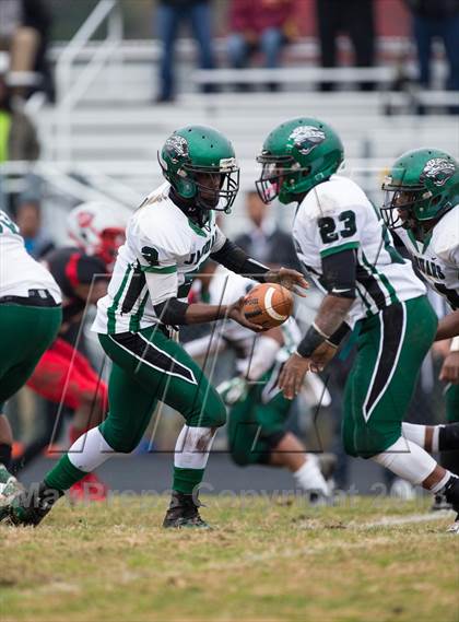 Thumbnail 3 in Suitland vs. Flowers (MPSSAA 4A Semifinal Playoff) photogallery.