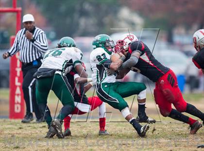 Thumbnail 3 in Suitland vs. Flowers (MPSSAA 4A Semifinal Playoff) photogallery.