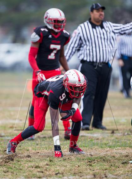 Thumbnail 2 in Suitland vs. Flowers (MPSSAA 4A Semifinal Playoff) photogallery.