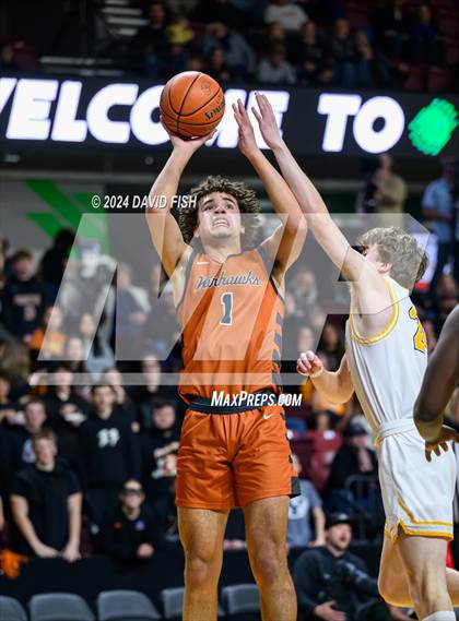 Thumbnail 1 in Bishop Kelly vs. Ridgevue (IHSAA 4A District III Final) photogallery.