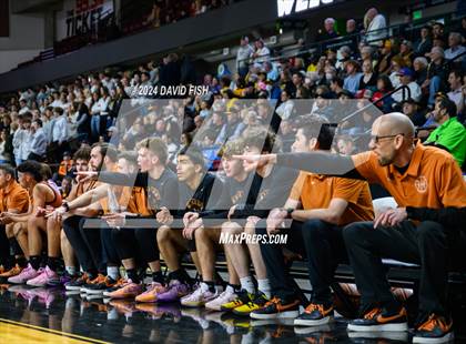 Thumbnail 2 in Bishop Kelly vs. Ridgevue (IHSAA 4A District III Final) photogallery.