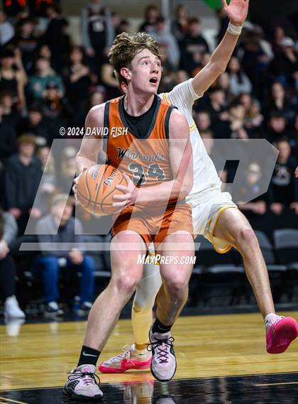 Thumbnail 3 in Bishop Kelly vs. Ridgevue (IHSAA 4A District III Final) photogallery.
