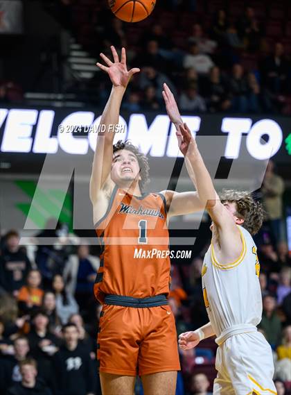 Thumbnail 3 in Bishop Kelly vs. Ridgevue (IHSAA 4A District III Final) photogallery.