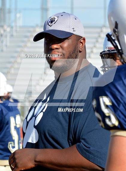 Thumbnail 2 in Spring Valley vs Desert Oasis photogallery.