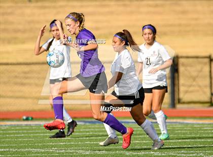 Thumbnail 2 in Lufkin vs Hallsville (Longview Lobo Invitational Tournament) photogallery.