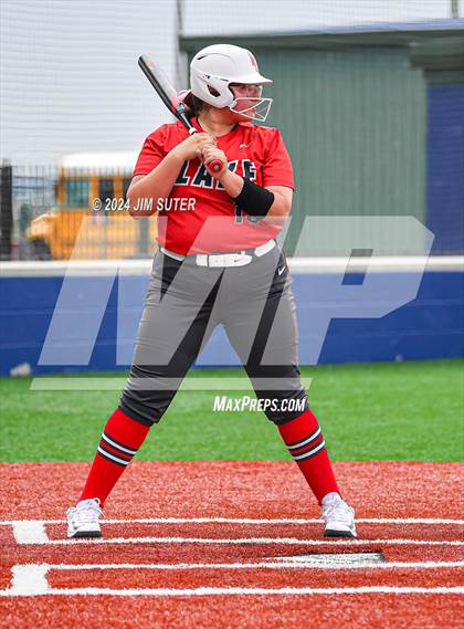 Thumbnail 3 in Magnolia West vs Lake Belton (UIL 5A Region III Bi-District) photogallery.