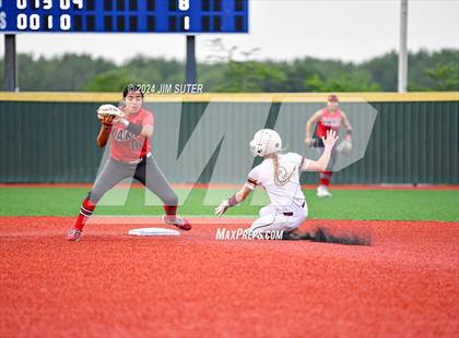 Thumbnail 1 in Magnolia West vs Lake Belton (UIL 5A Region III Bi-District) photogallery.