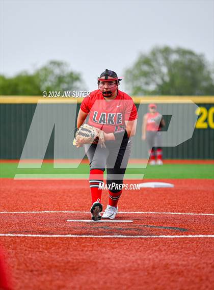 Thumbnail 2 in Magnolia West vs Lake Belton (UIL 5A Region III Bi-District) photogallery.