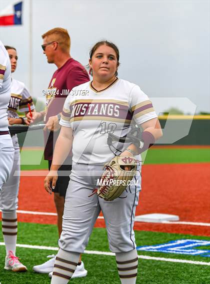 Thumbnail 3 in Magnolia West vs Lake Belton (UIL 5A Region III Bi-District) photogallery.