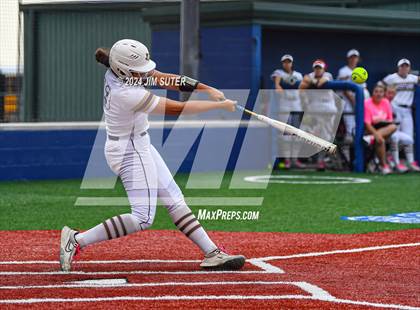 Thumbnail 3 in Magnolia West vs Lake Belton (UIL 5A Region III Bi-District) photogallery.
