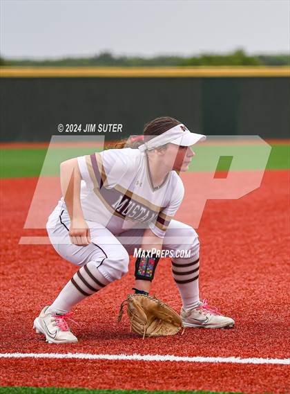 Thumbnail 1 in Magnolia West vs Lake Belton (UIL 5A Region III Bi-District) photogallery.