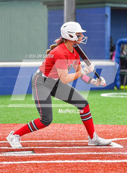 Thumbnail 1 in Magnolia West vs Lake Belton (UIL 5A Region III Bi-District) photogallery.