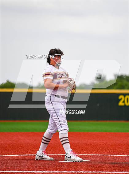 Thumbnail 2 in Magnolia West vs Lake Belton (UIL 5A Region III Bi-District) photogallery.