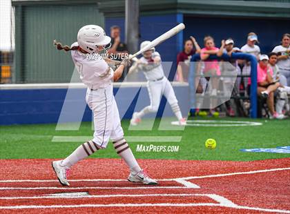 Thumbnail 3 in Magnolia West vs Lake Belton (UIL 5A Region III Bi-District) photogallery.