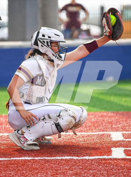 Thumbnail 1 in Magnolia West vs Lake Belton (UIL 5A Region III Bi-District) photogallery.