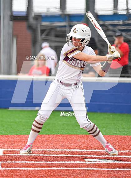 Thumbnail 3 in Magnolia West vs Lake Belton (UIL 5A Region III Bi-District) photogallery.