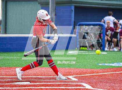Thumbnail 1 in Magnolia West vs Lake Belton (UIL 5A Region III Bi-District) photogallery.