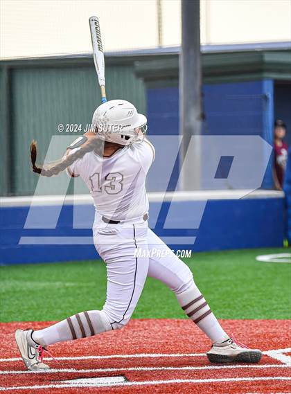Thumbnail 1 in Magnolia West vs Lake Belton (UIL 5A Region III Bi-District) photogallery.